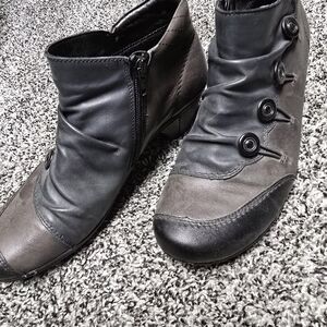 Remonte Black and Gray Ankle Boots
